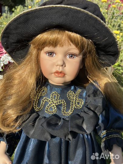 Кукла коллекционная