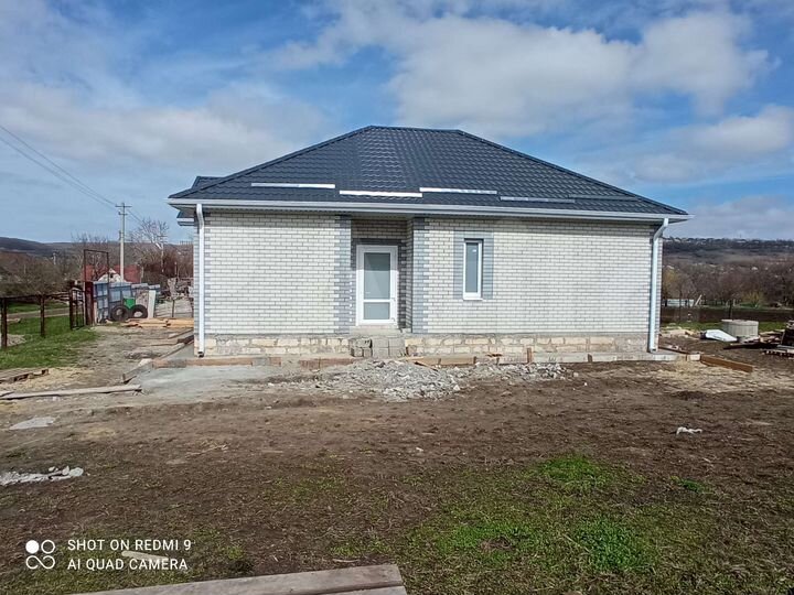 Дом 135 м² на участке 8 сот.