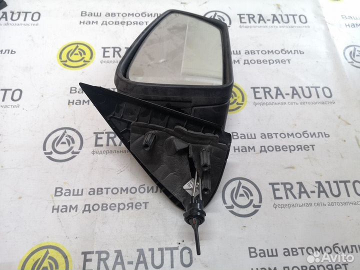 Зеркало боковое правое механическое LADA Granta