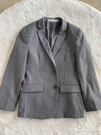 Пиджак на мальчика 128