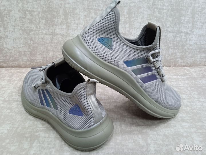 Adidas р.40-44