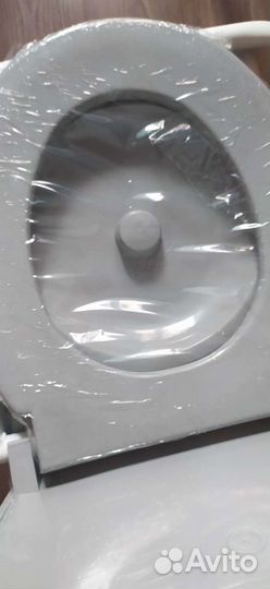 Кресло стул с санитарным оснащением