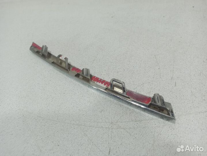 Накладка переднего бампера