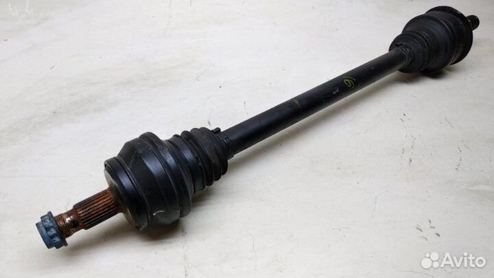 Привод задний левый Mercedes-Benz E C207 3.0 2015