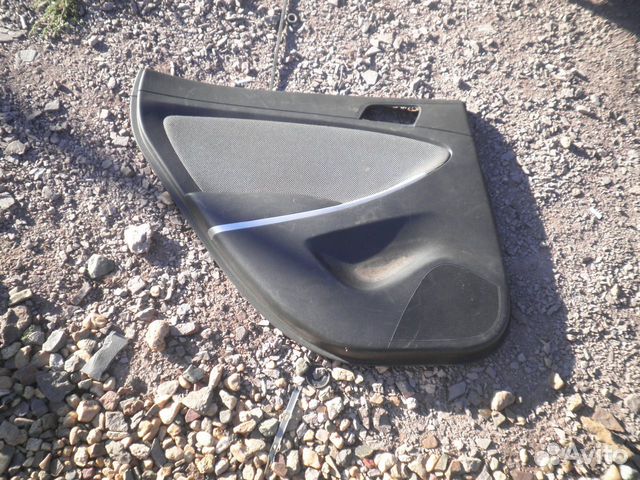 Обшивка двери задней левой Hyundai Solaris