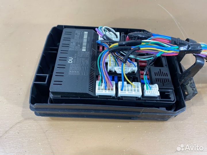 Блок предохранителей Infiniti Q50 V37 2.0T 2016