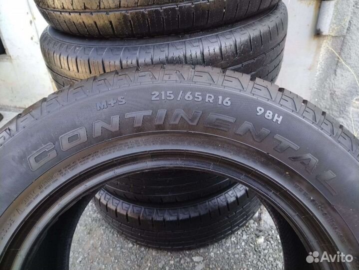 Continental ContiCrossContact LX 215/65 R16