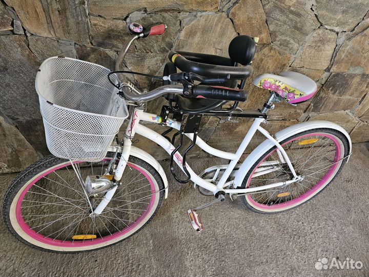 Велосипед женский с корзиной