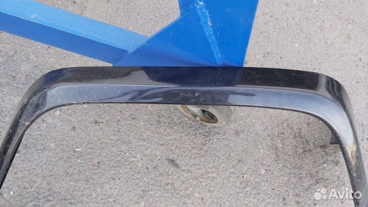 Накладка крыла передняя правая Mercedes G 320 4X4