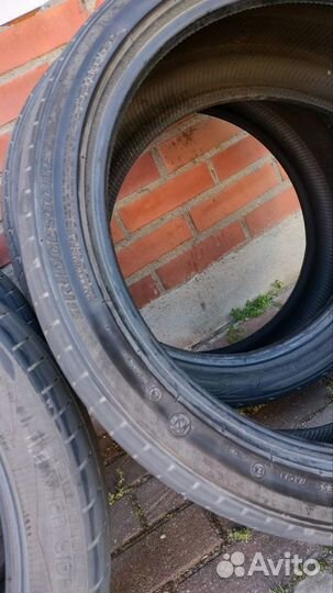 Bridgestone Blizzak PM-20 245/40 R20