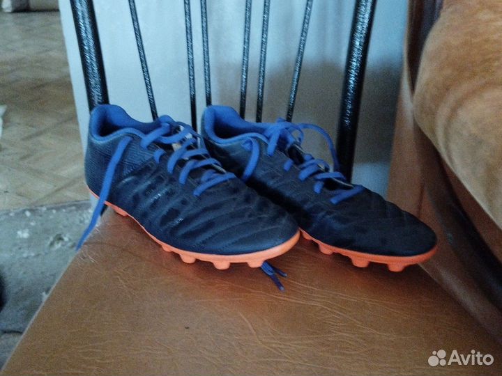 Футбольные бутсы 38 размер
