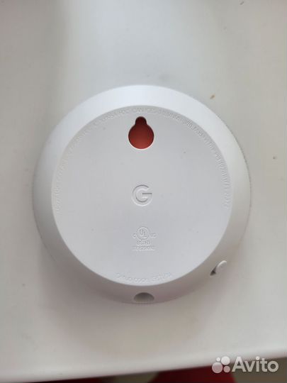 Умная колонка google home mini