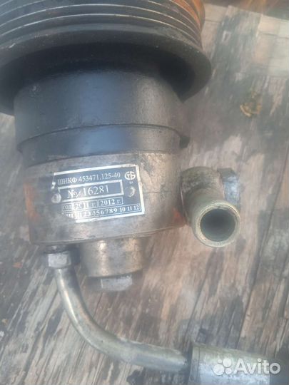 На газель; насос Гура и рулевой редуктор для гура