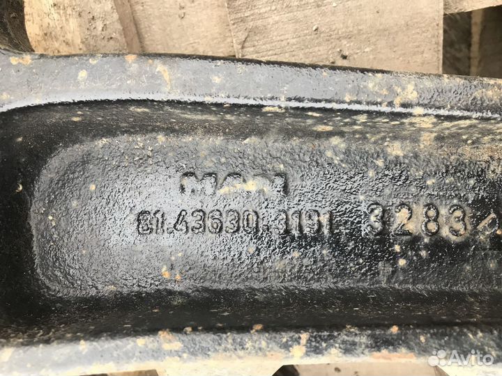 Кронштейн пневморессоры левый правый MAN ман