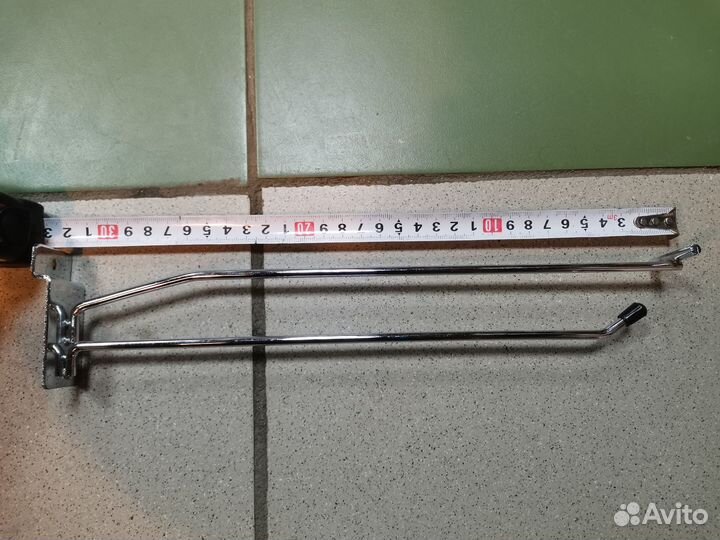 Крючки и кронштейны для экономпанелей