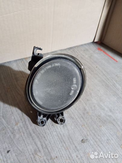 Фара противотуманная Volvo s40 2 Левая