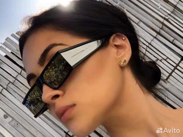 Солнцезащитные очки женские