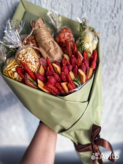 Мужские букеты в наличии 23 февраля