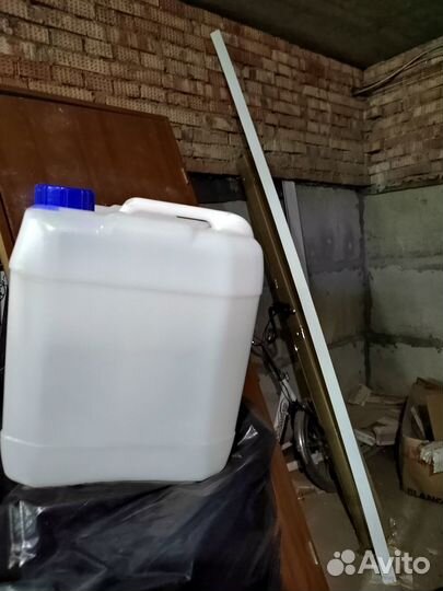 Канистра пластиковая