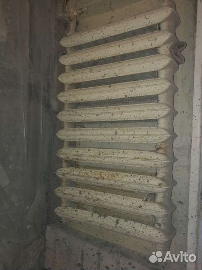 Радиатор отопления чугунный