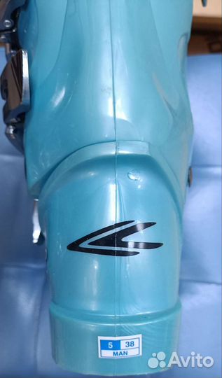 Горнолыжные ботинки