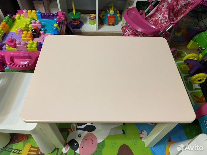 Столик детский