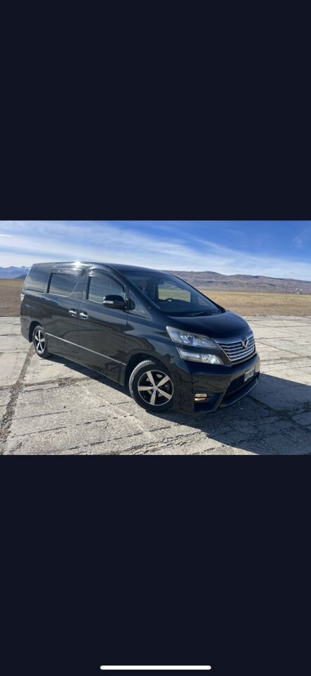 Toyota Vellfire: фото владельца