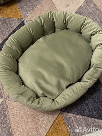 Лежанка для кошек и собак