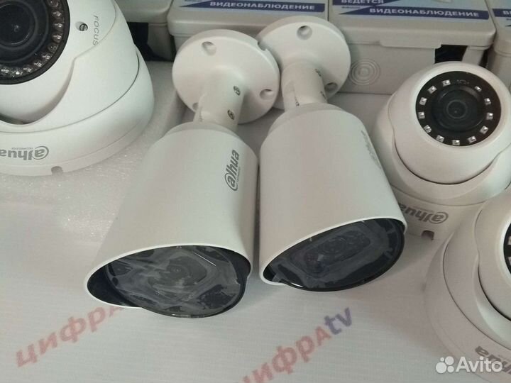 Комплект видеонаблюдения Dahua 12 камер zoom