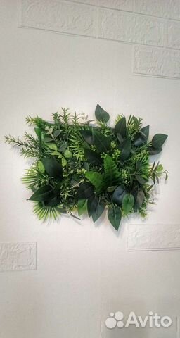 Картина с реалистичными копиями растений