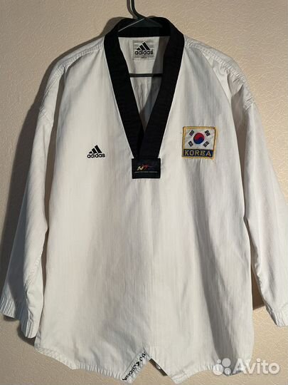 Форма для тхэквондо (Добок)