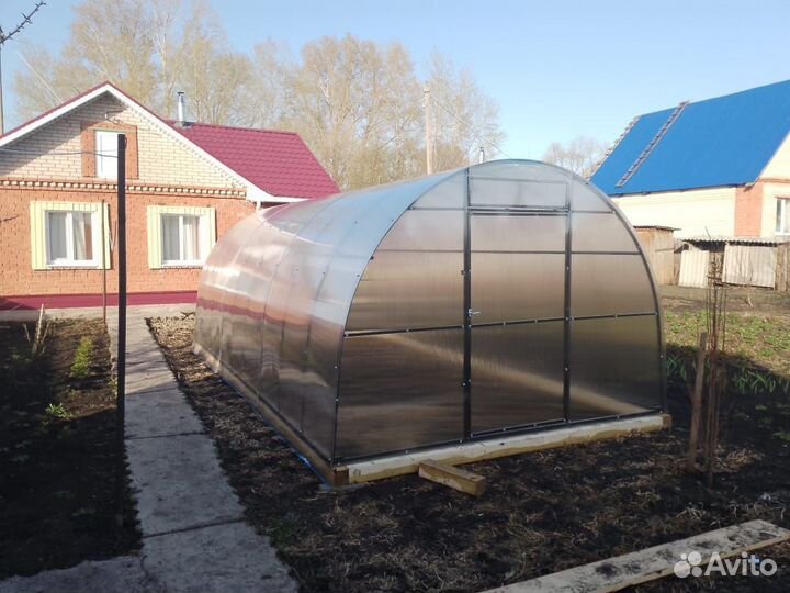 Теплицы Дачные’