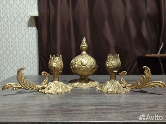 Старинный бронзовый подсвечник