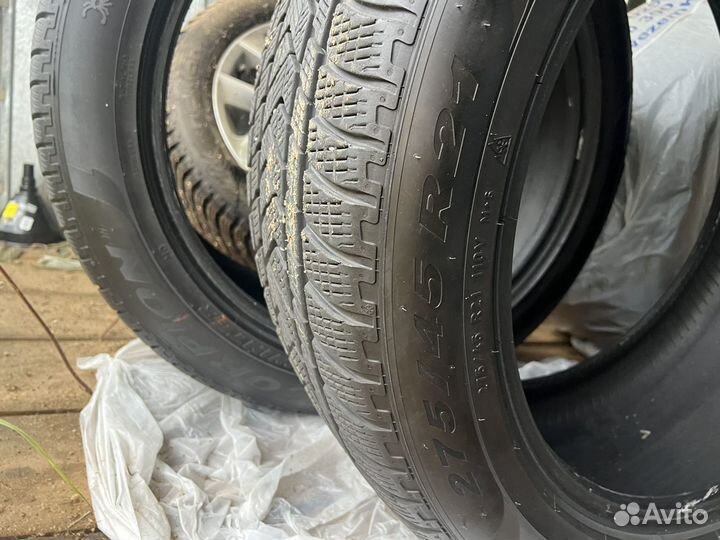 Pirelli Scorpion Winter 275/45 R21