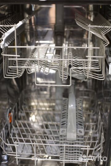 Посудомоечная машина Electrolux