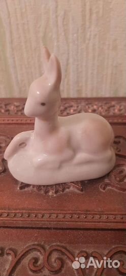 Олененок фарфор