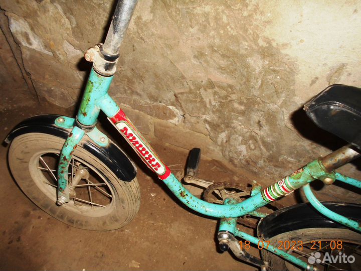 Детский велосипед мишка