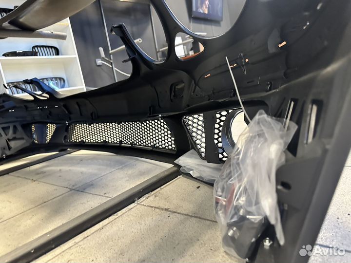 Mercedes benz w211 передний бампер 6.3 amg