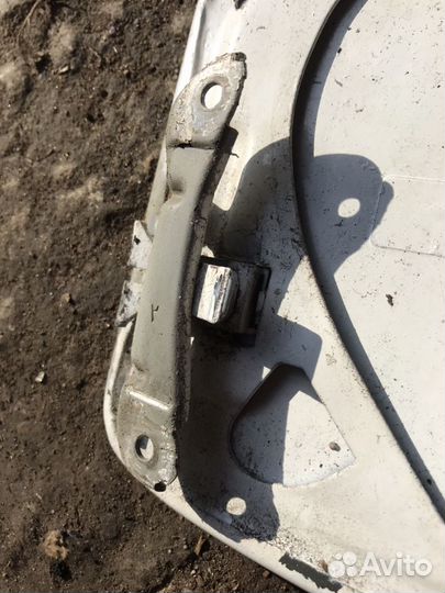 Лючок бензобака Королла AE100 Corolla