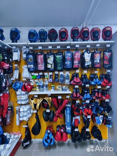 Боксерские перчатки Adidas (10/12 унций)