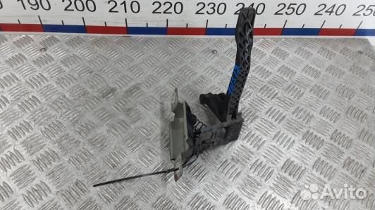 Замок капота renault megane 3 (1NS18VR01)