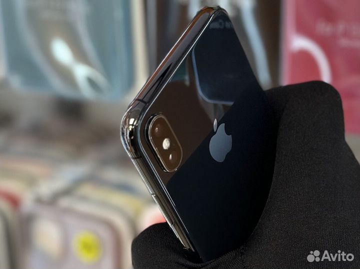 iPhone Xs, 64 ГБ