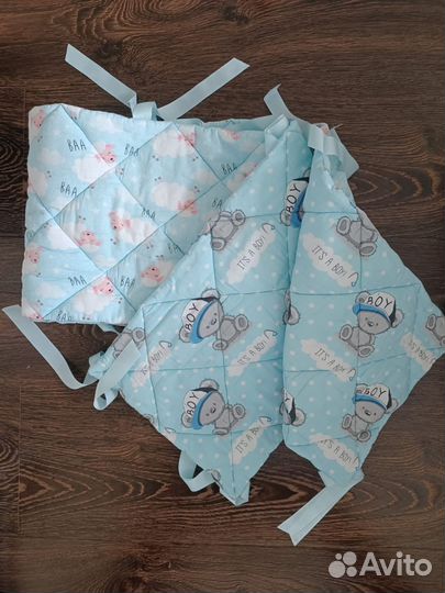 Бортики в кроватку новые