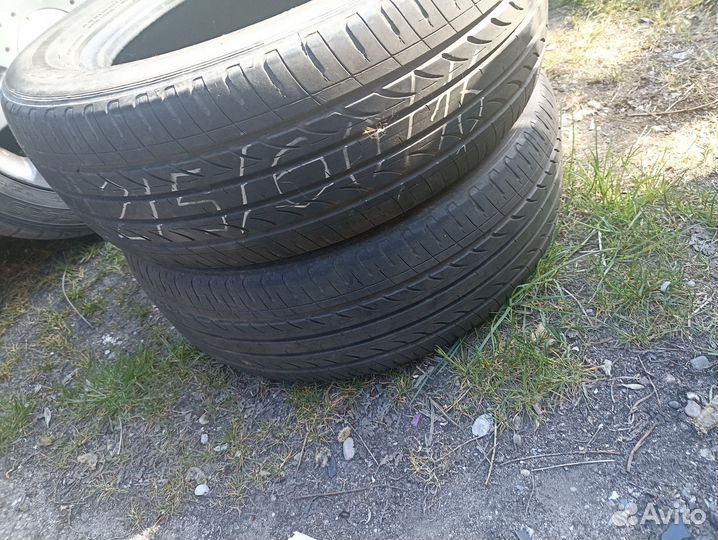 Westlake SP06 215/60 R16