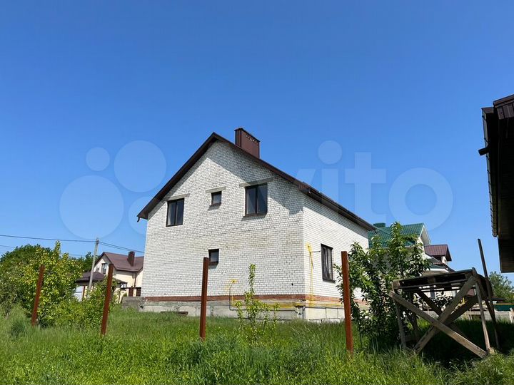 Дом 290 м² на участке 10 сот.