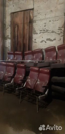 Сиденья с автобуса кия гранберд