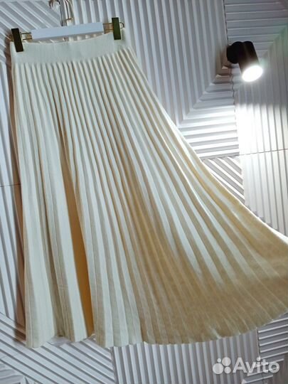 Роскошная Сливочная Юбка плиссэ