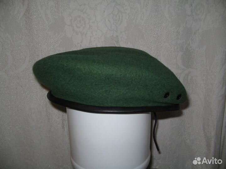 Береты бесшовные уставные разные