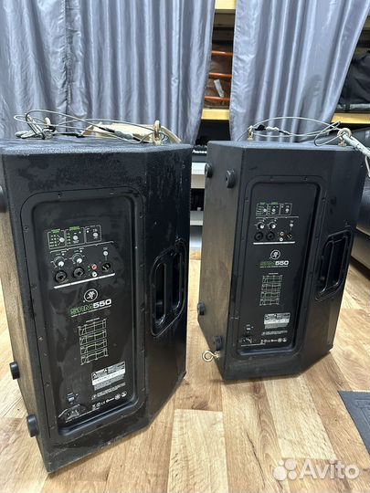 Активная акустическая система mackie srm550