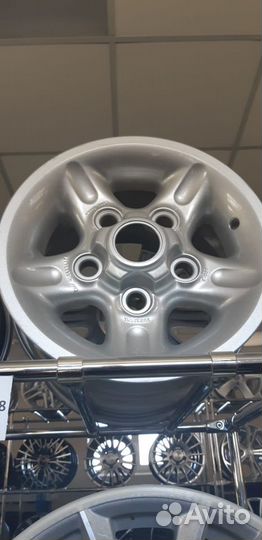 Диски r16 Land Rover Defender комплект